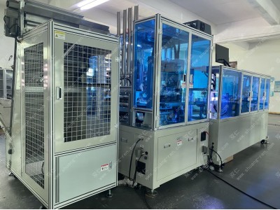 全自動咖啡杯焊接機圖3