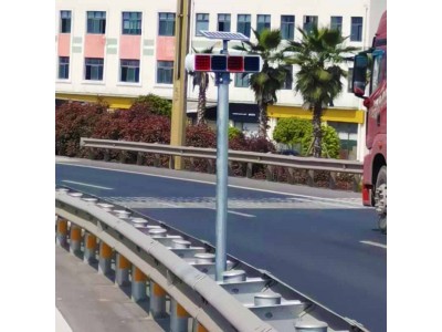 鋁殼太陽能爆閃燈 雙面紅藍爆閃警示燈生產廠家圖3