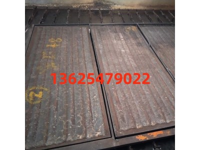 雙金屬復層耐磨鋼板    耐磨襯板圖1