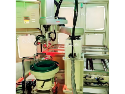 SR自動(dòng)真空插膠釘設(shè)備圖2