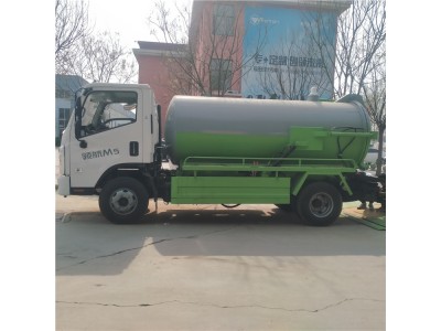 國六環衛5方小型吸污車山東廠家報價多少錢一輛圖2