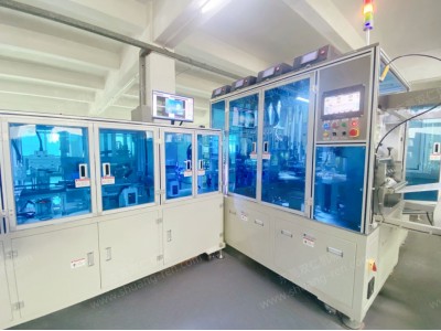 SR電池自動(dòng)咖啡杯焊接機(jī)圖3