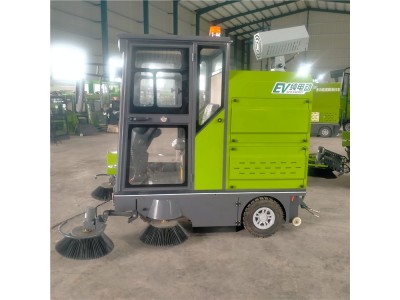 山東定做純電動三輪掃地車純電動小型清潔地面清理車廠家銷售價格表圖2