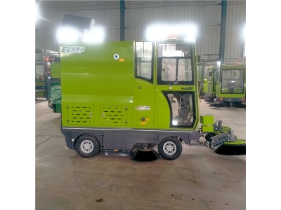 廠企園區純電動四輪清掃車電動四輪地面清潔車山東廠家多少錢臺報價表圖2